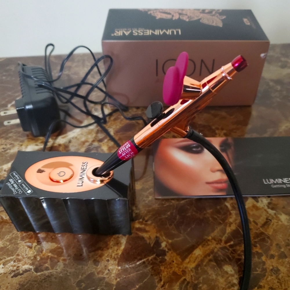 Luminess Air Brush Make up PRICE FIRM!!!
